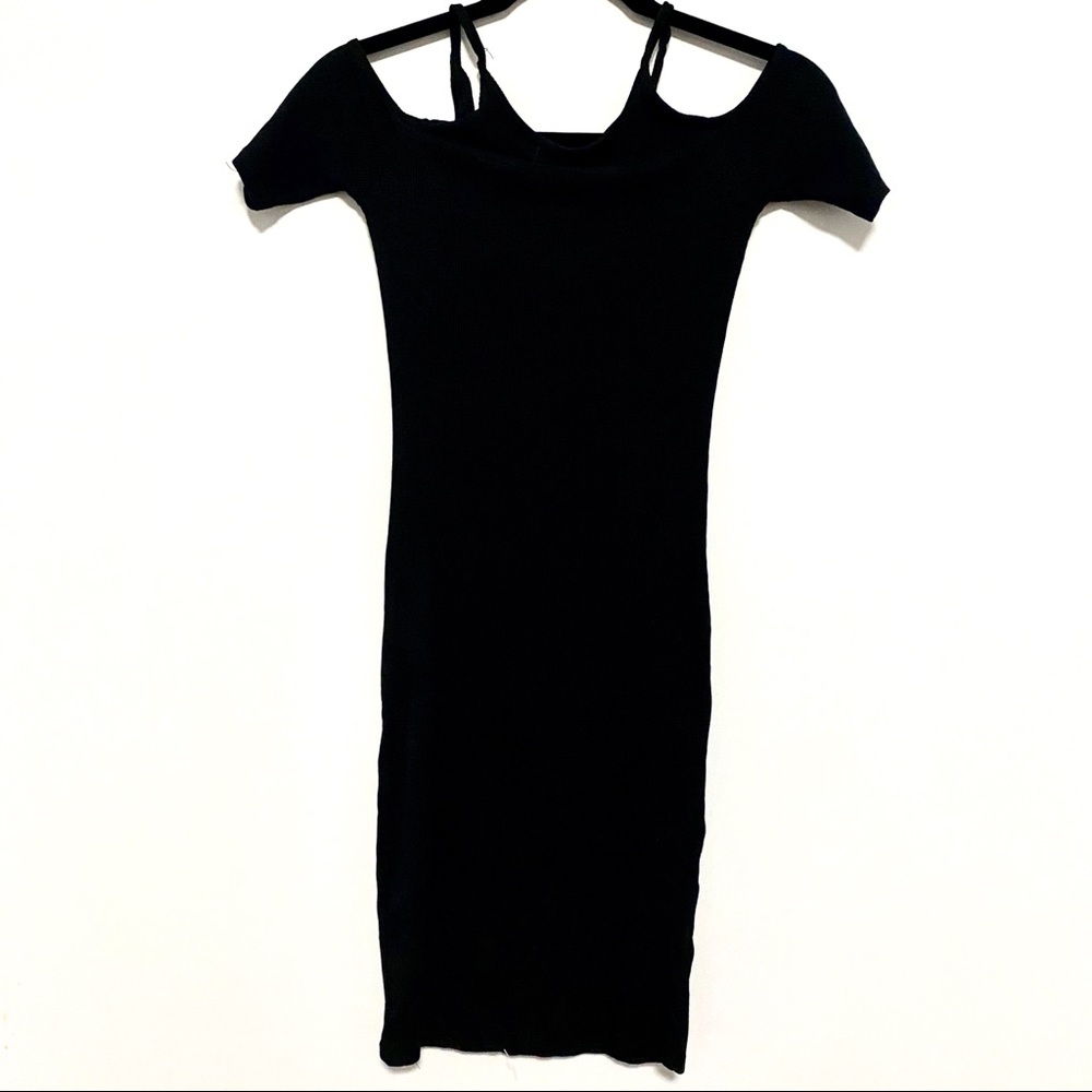 HEART & HIPS Ribbed Bodycon Dress - Picture 3 of 4